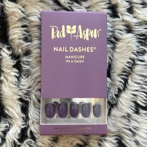 RED ASPEN Nail Dashes